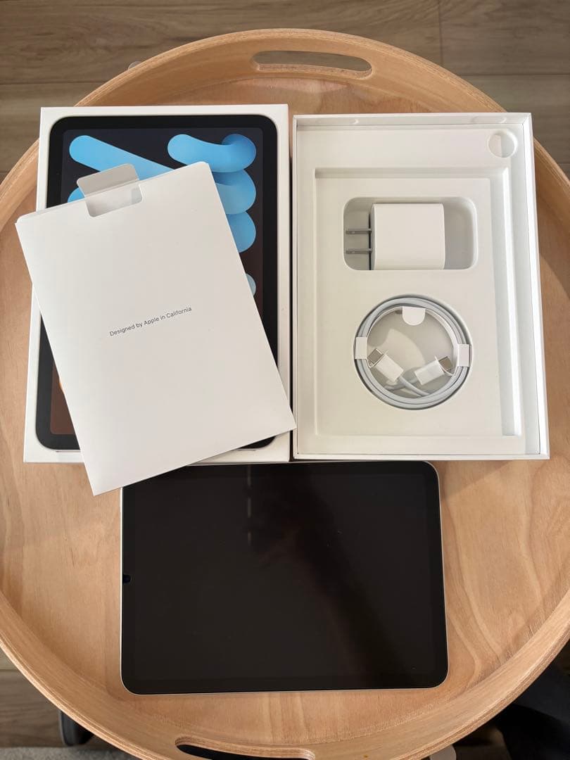 【美品】iPad mini 第6世代 64GB Wi-Fi＋純正充電器付き