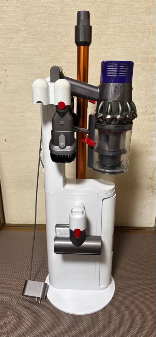 ダイソン V10 sv12 フロアドッグ付　分解洗浄済み