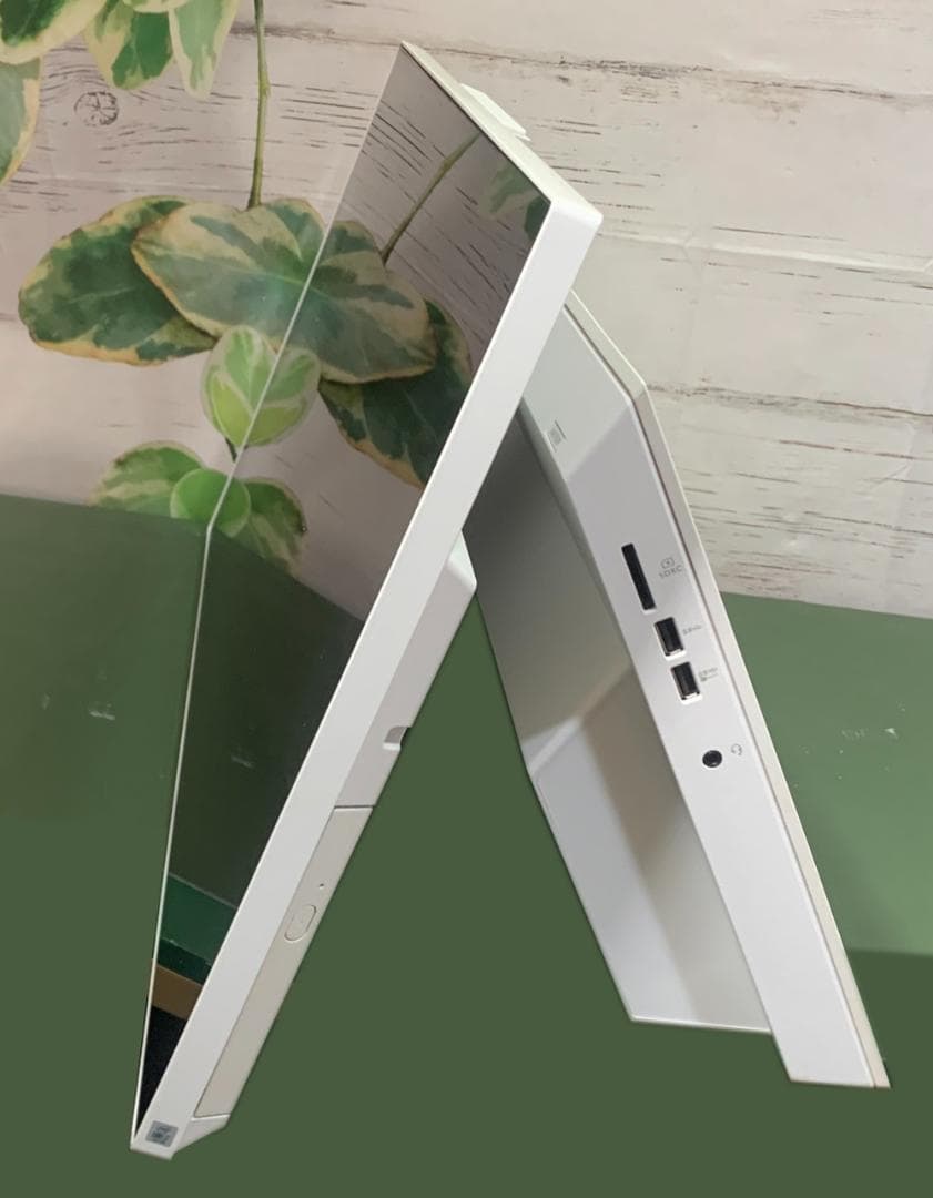 2020年製 SSD&32Gメモ10世代 i7 HA700RAW27型 TV機能