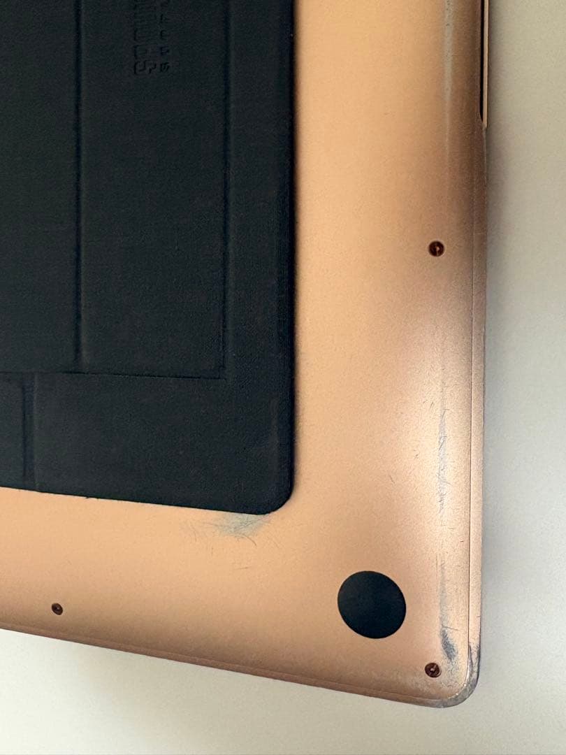 Apple MacBook Air 10 M1モデル 8G 256G ゴールド