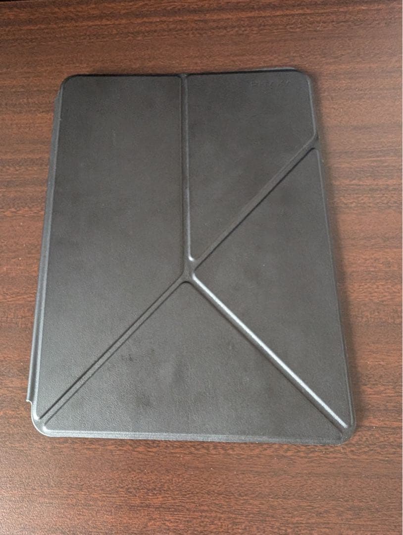 Apple iPad Air M1第五世代 64GB スペースグレイ カバー付き