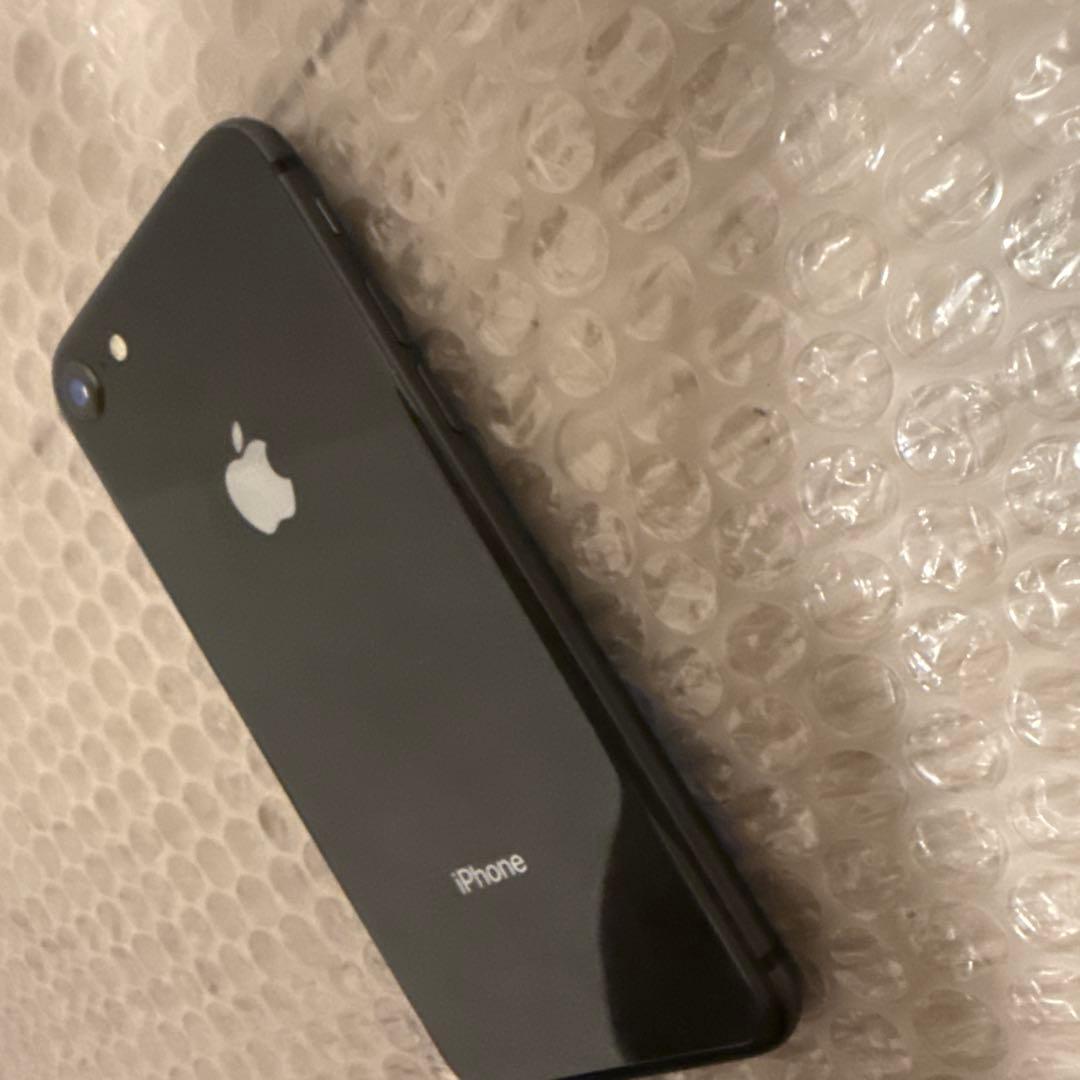 【割れあり】iPhone8 64GB