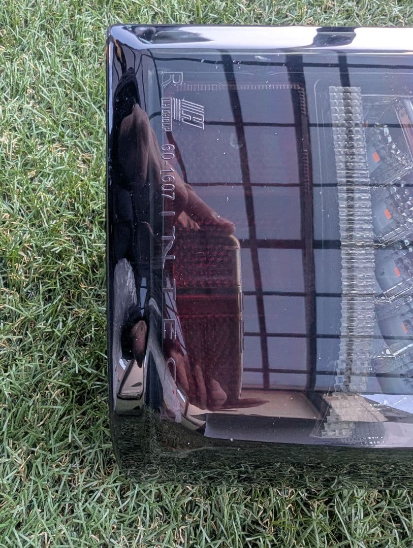 INTEC(インテック) ハイエース LEDテールランプ