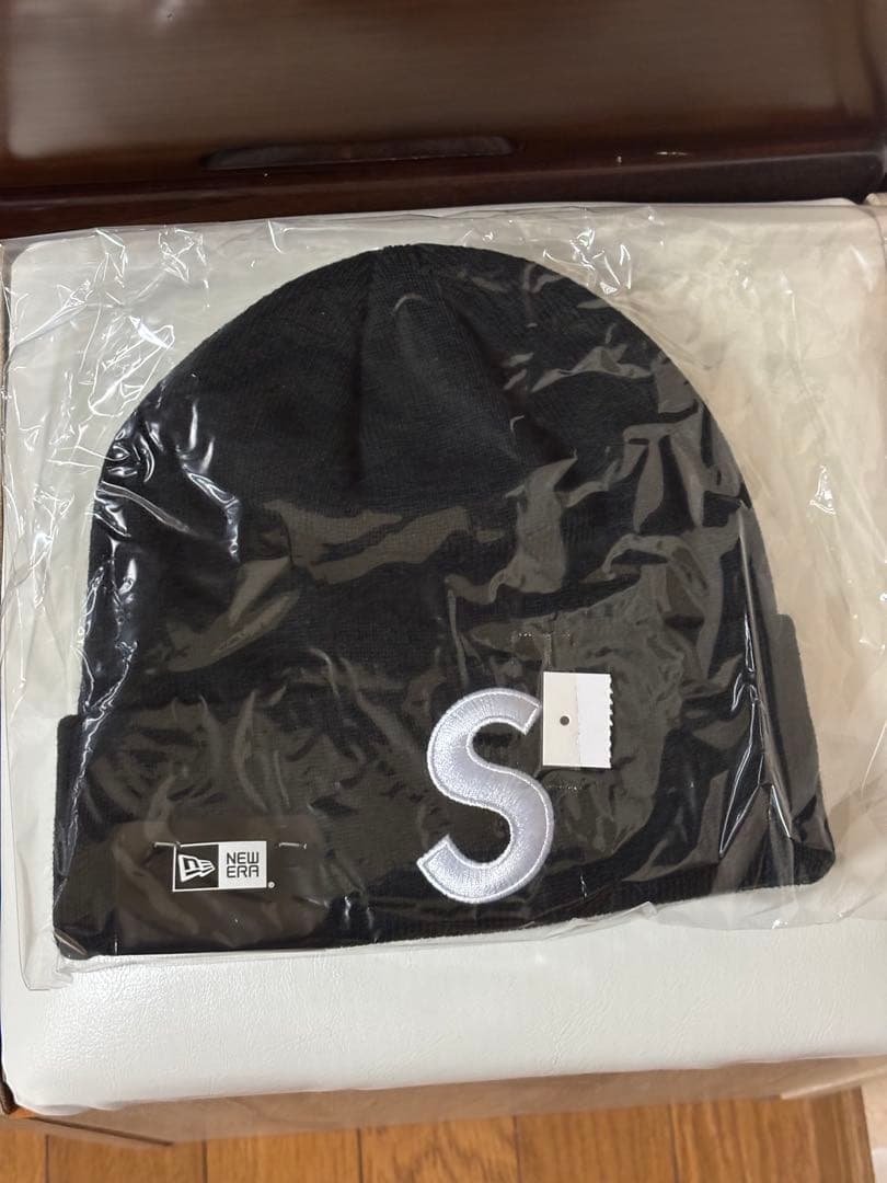 【最新】【新品】Supreme New Era® S Logo Beanie
