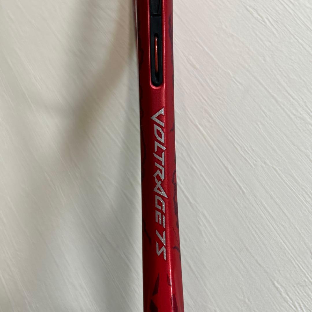 YONEXボルトレイジ紅 7s