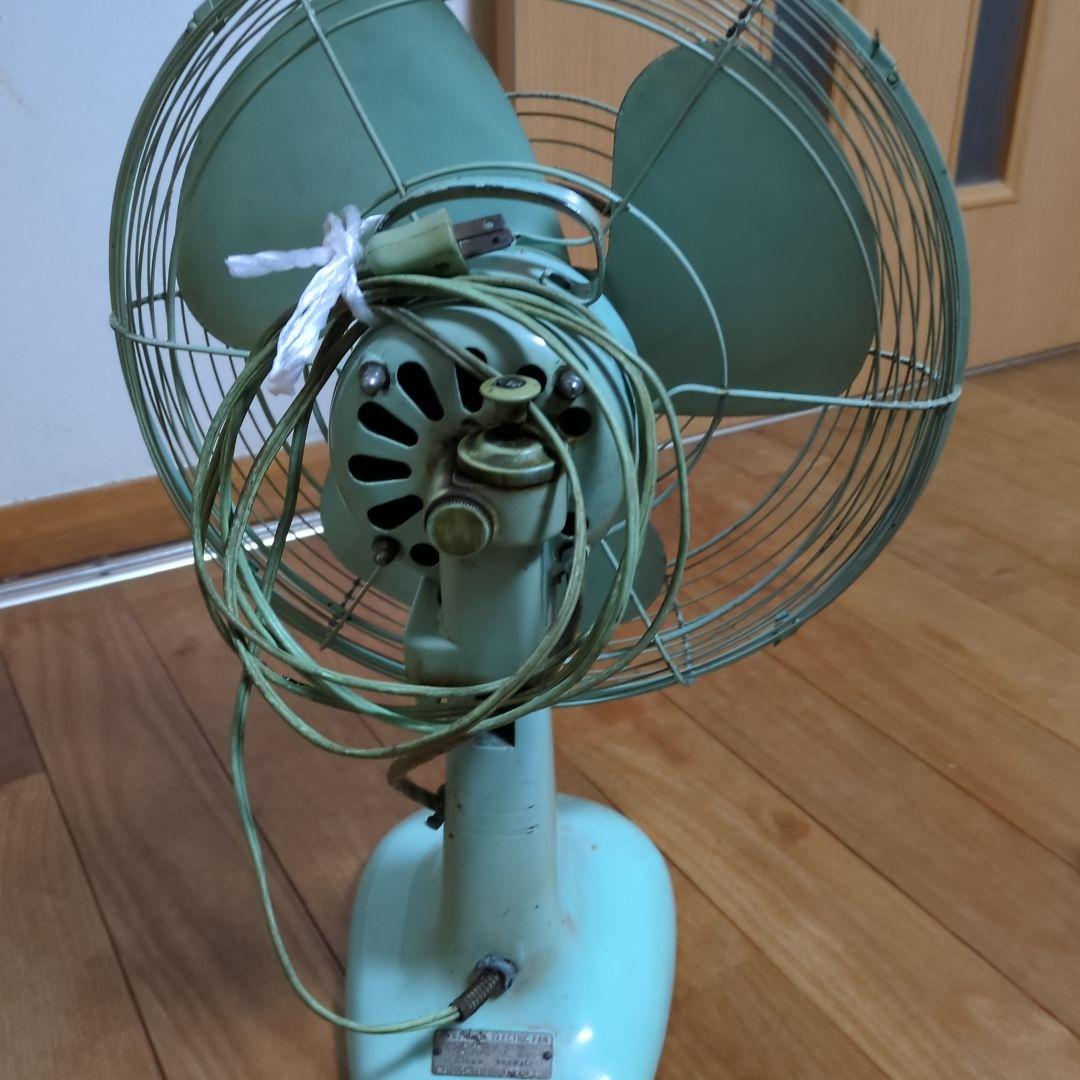 古い扇風機　ナショナル製　昭和レトロ品　当時物【涼しい風きますが難扱い】