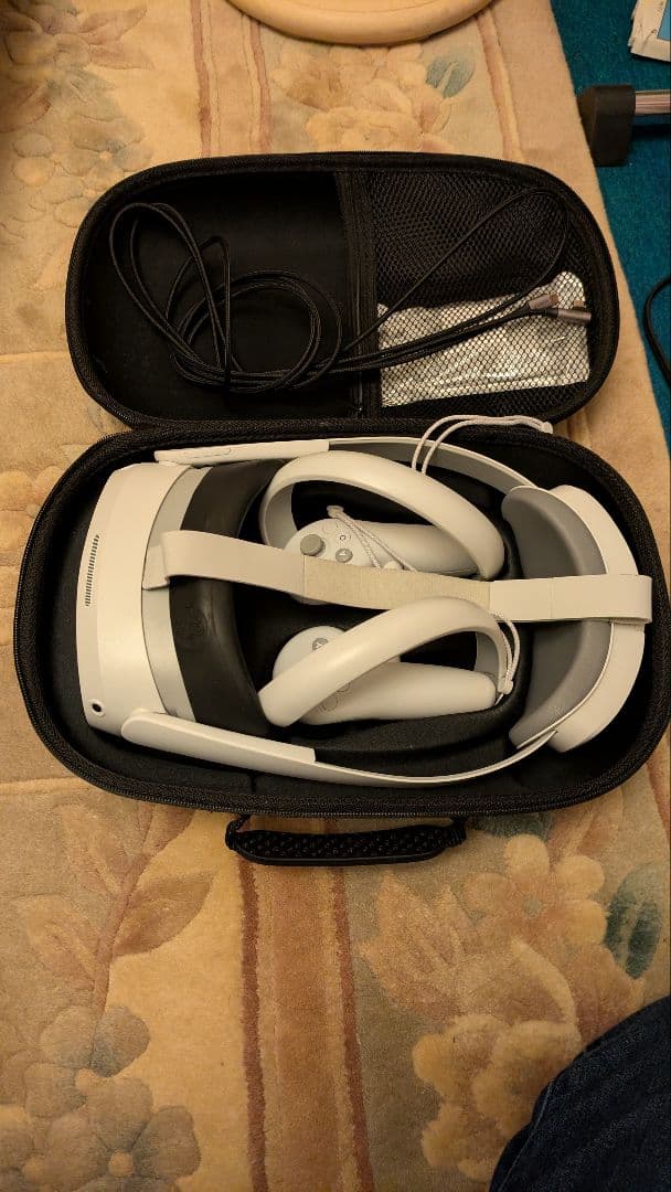 PICO4PRO 美品 フェイストラッキング可能