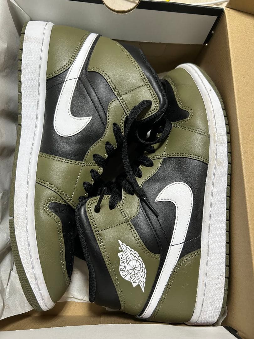 Nike Air Jordan 1 ブラック/オリーブ