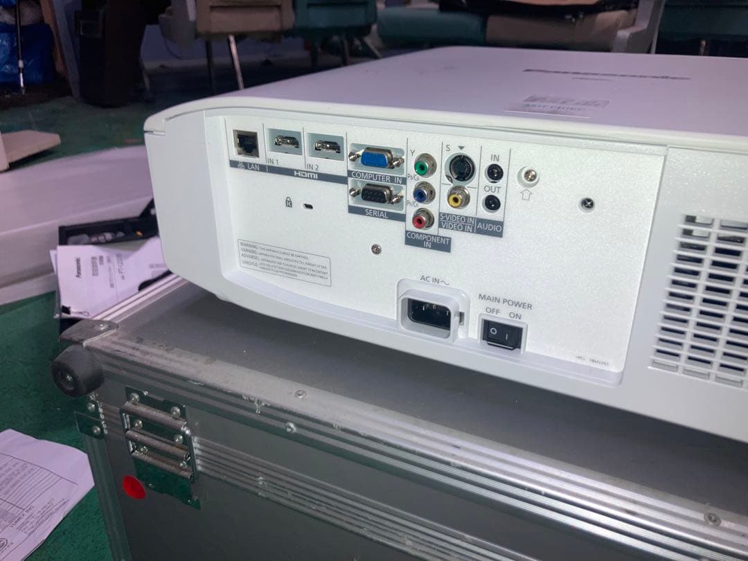 panasonic PT-LZ370U 液晶プロジェクー16:9