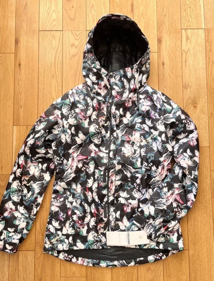 【未使用】VOLCOM 花柄 スノーボードウェア Sサイズ　女性用