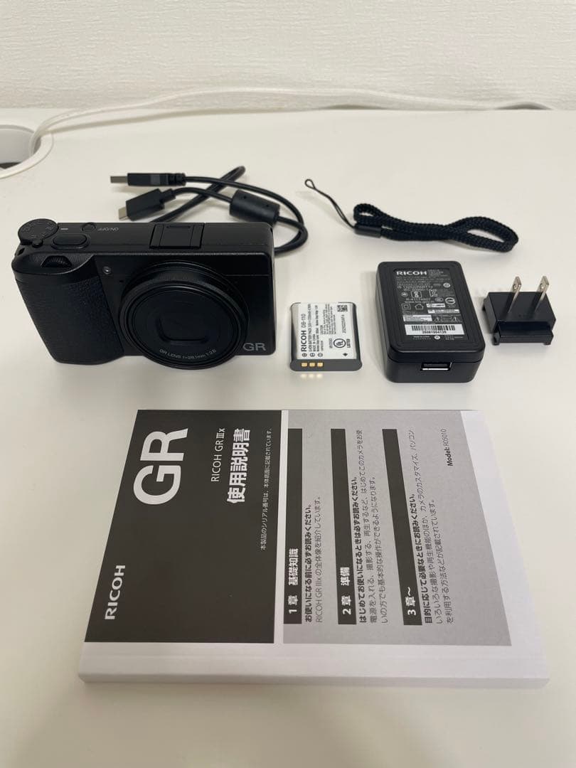 【新品】RICOH GRIIIxコンパクトデジタルカメラ 【11/13購入】