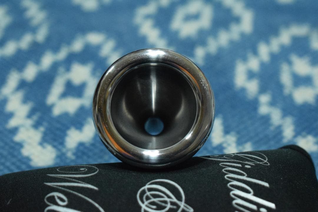 Giddings Mouthpieces Taku Tuba ケース付き