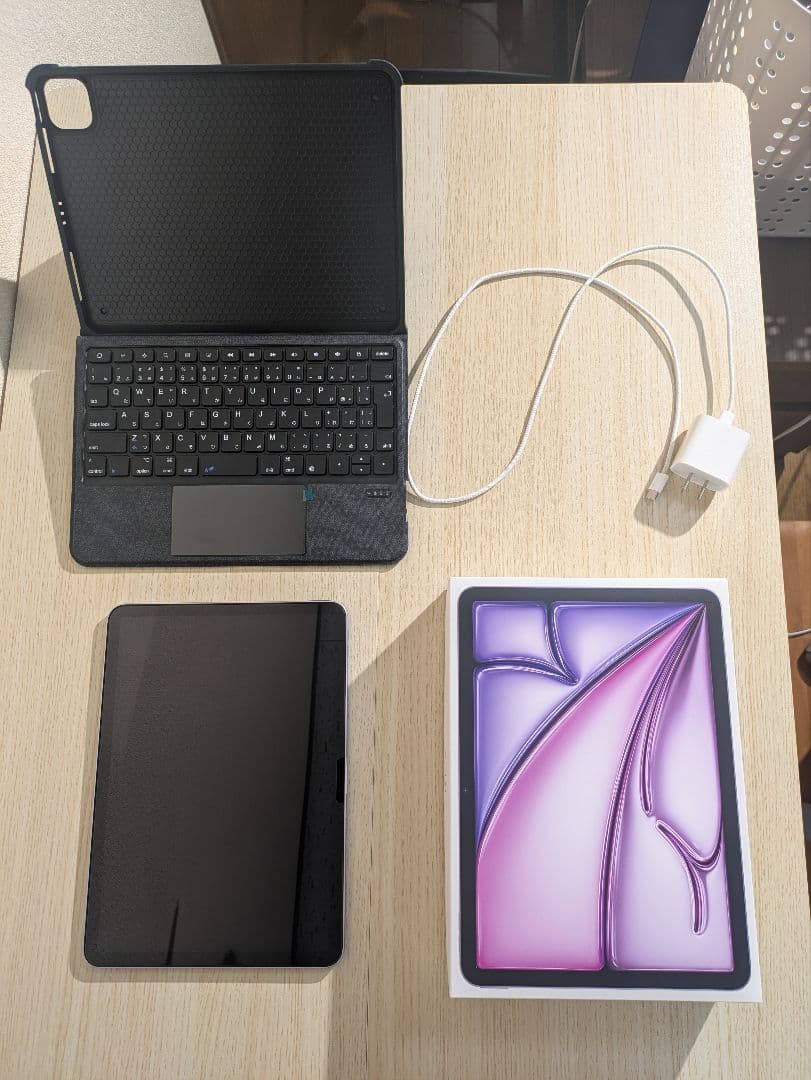 【貴重品】iPad Air 11インチ M3 128GB Wi-Fi パープル