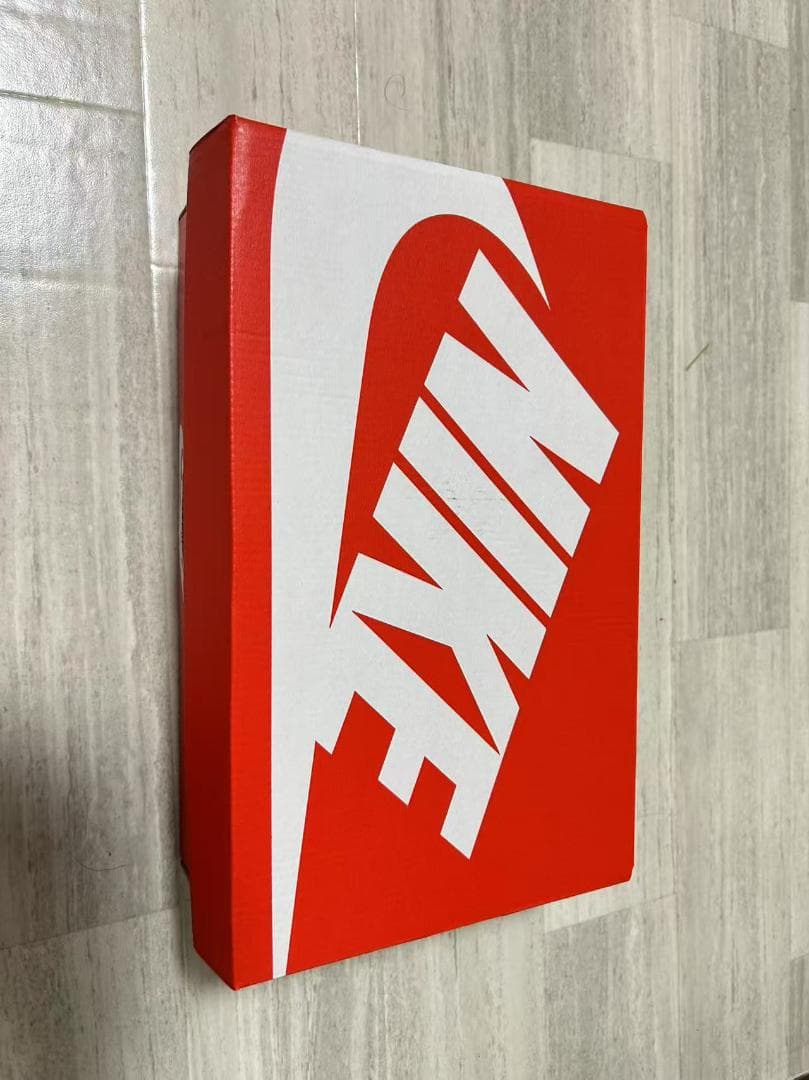 ナイキ エアジョーダン 18 レトロ イエローオークル AA2494-701