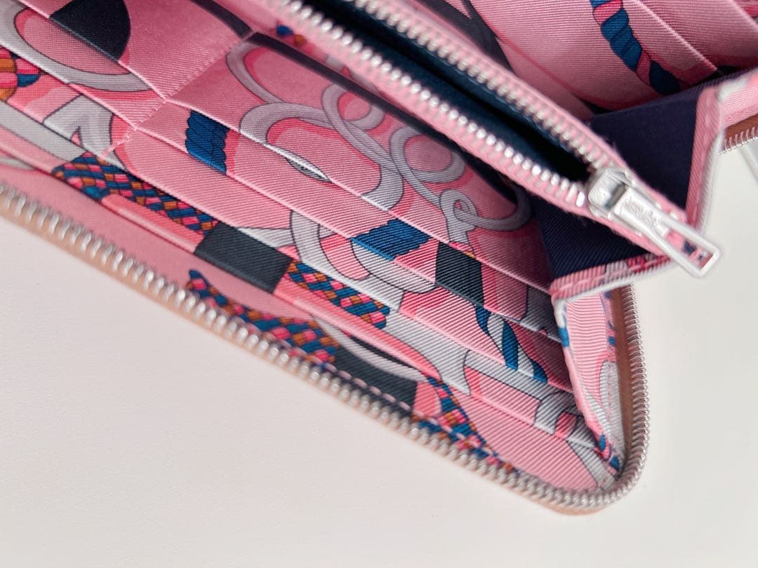 エルメス　シルクイン　長財布