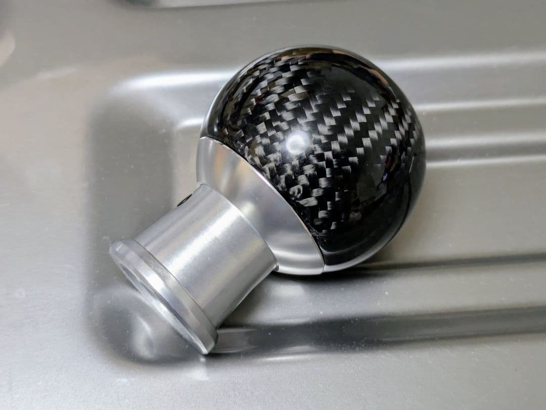 ND ロードスター カーボンシフトノブ 黒シフトパターン