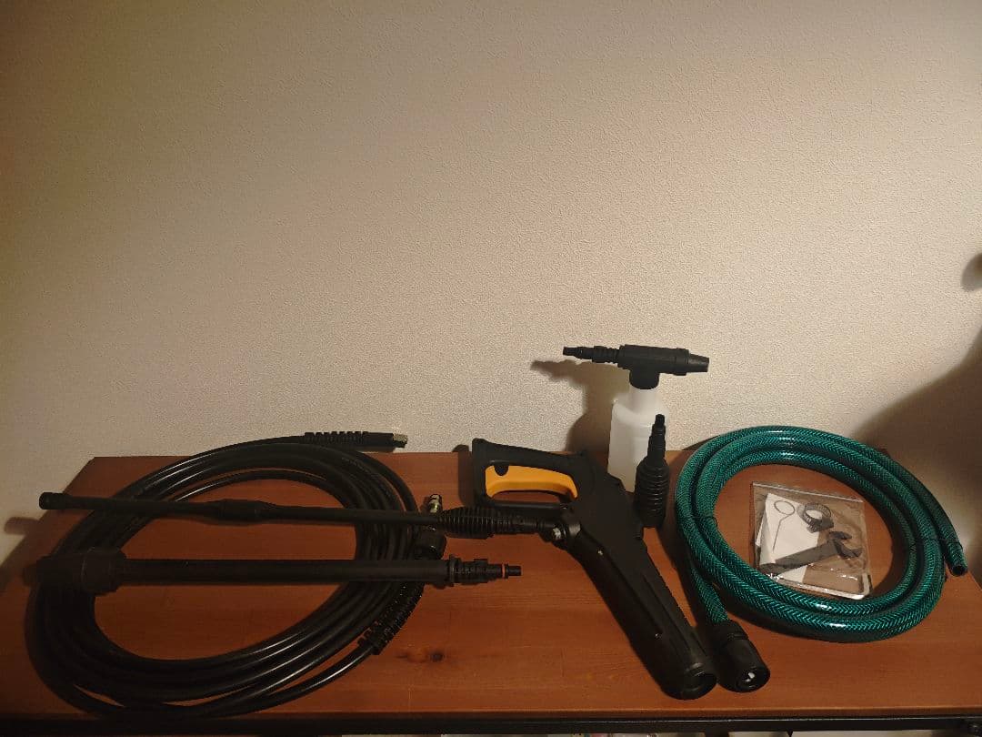 【ナスカ】アイリスオーヤマ　高圧洗浄機 FBN-604