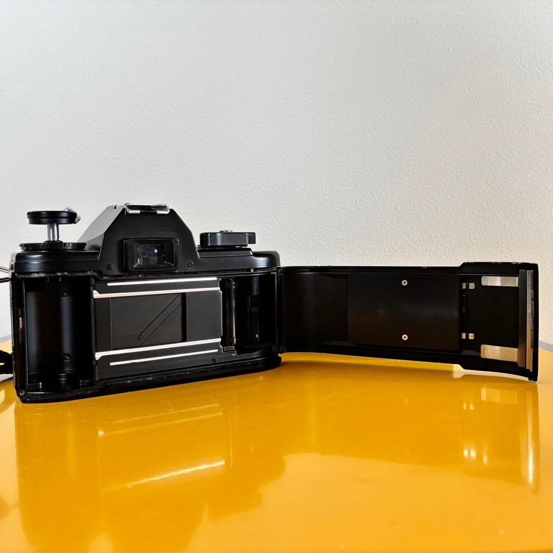 Nikon 一眼レフカメラ Nikkorレンズ付き