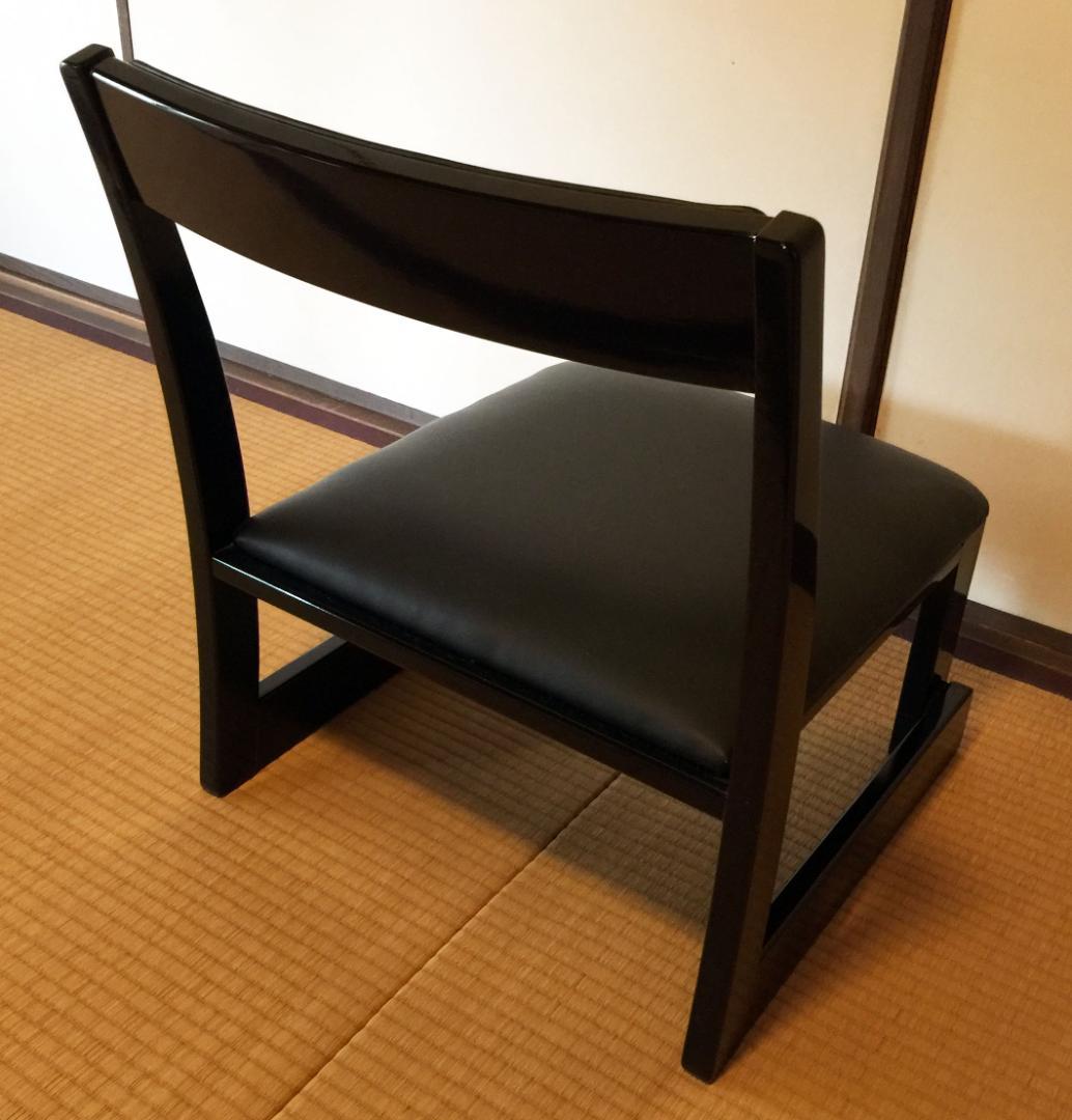 料亭で使用している足が楽な 座椅子２脚セット (極美品）