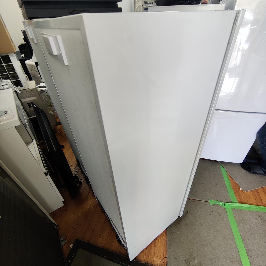 ①大阪市内配送無料 テンボス TBUF-152 冷凍ストッカー 大容量152L