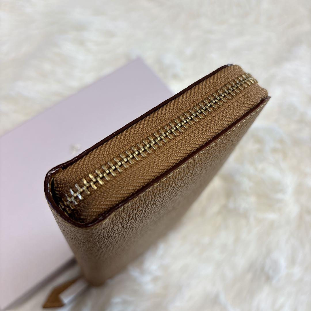 未使用 Vivienne Westwood 長財布 ラウンドジップ オーブ