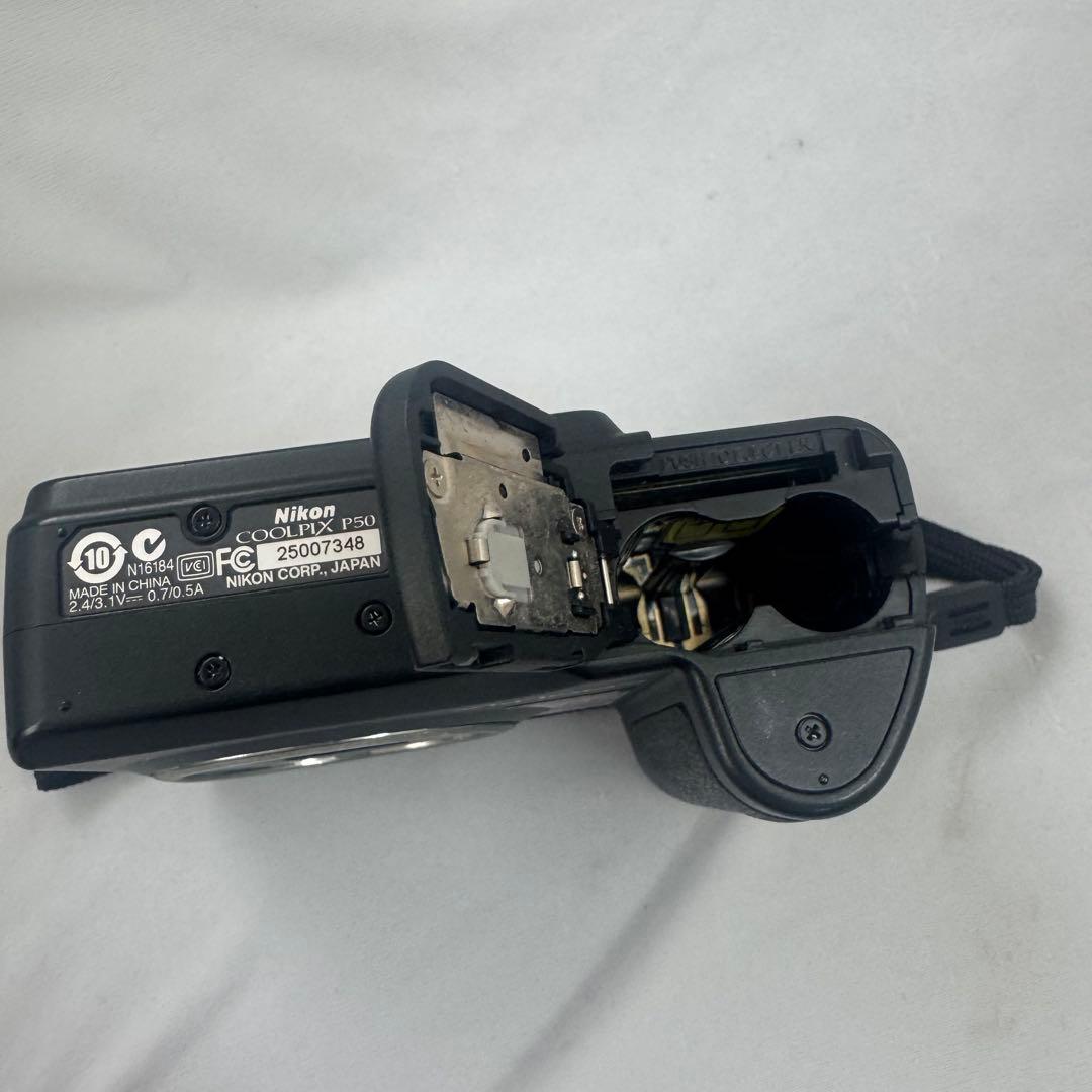 Nikon COOLPIX P50 クールピクスP50 コンパクトデジタルカメラ
