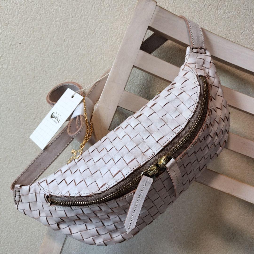 robita ロビタ　新品値札付き❗️ボディバック&ウエストバック　¥20900