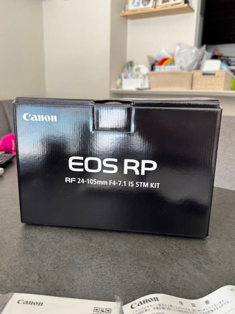 【美品】Canon EOS RP フルサイズ一眼 レンズ未使用 SD64GB付