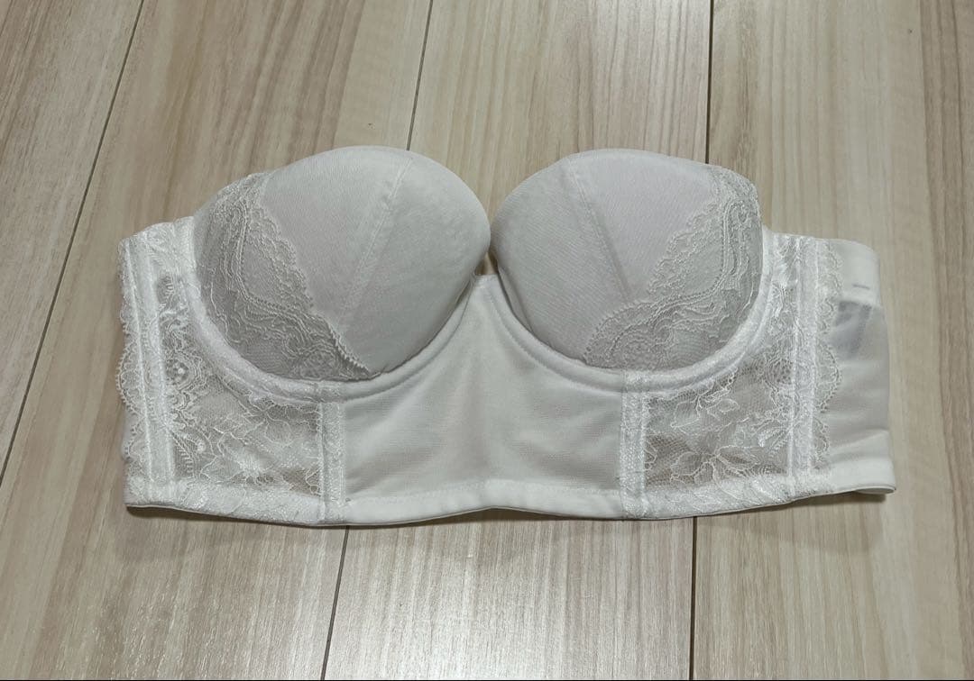 美品 ワコール ブライダルインナーBQB600 E70