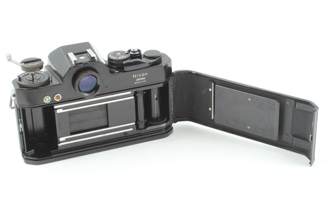 【整備済 美品】 Nikon ニコマットEL 35mm フィルムカメラ #822