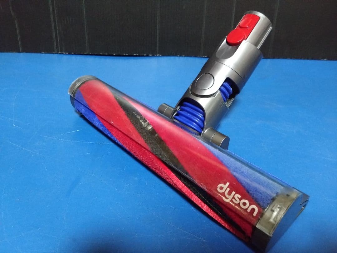 状態良好！！dyson‼️デジタルスリムフィラフィ SV18　充電スタンド付き②