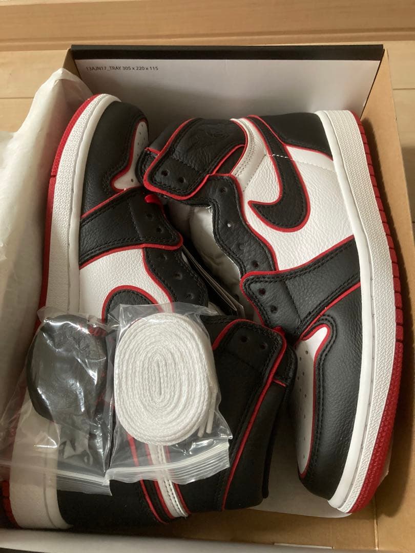 NIKE エアジョーダン1 ハイOG ブラッドライン　＊