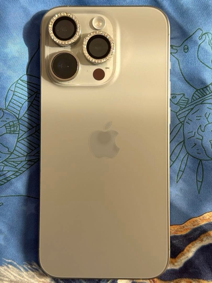 SIMフリー【美品】iPhone15 Pro 512GB ナチュラルチタニウム