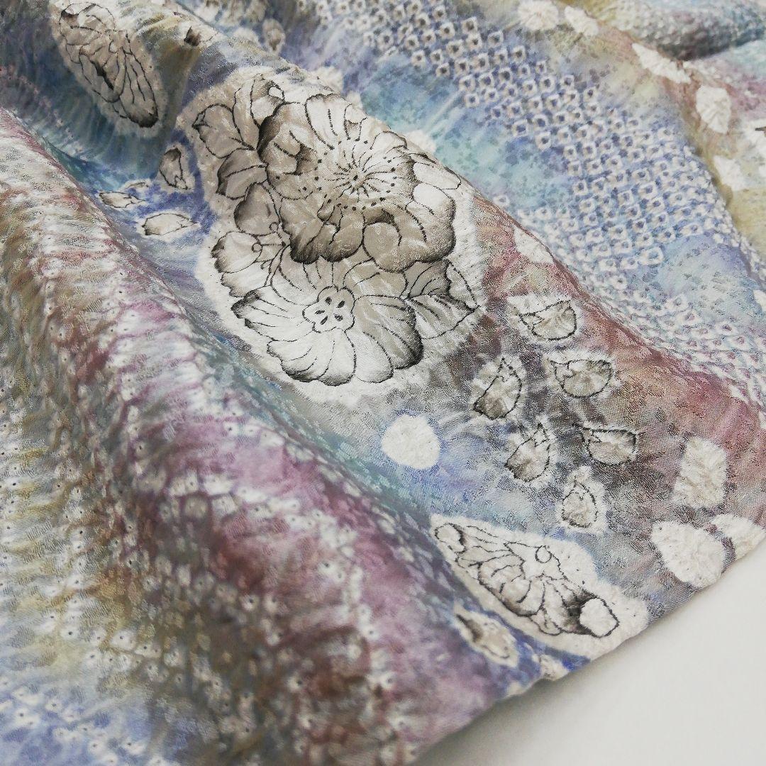 訪問着(袷)　(流水に辻ヶ花 紋様　総絞り　虹色系　セミアンティーク)