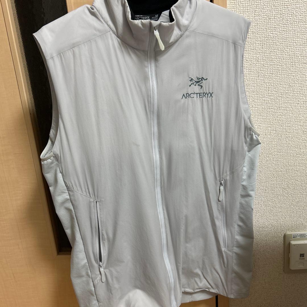 Arc’teryx ベスト アークテリクス