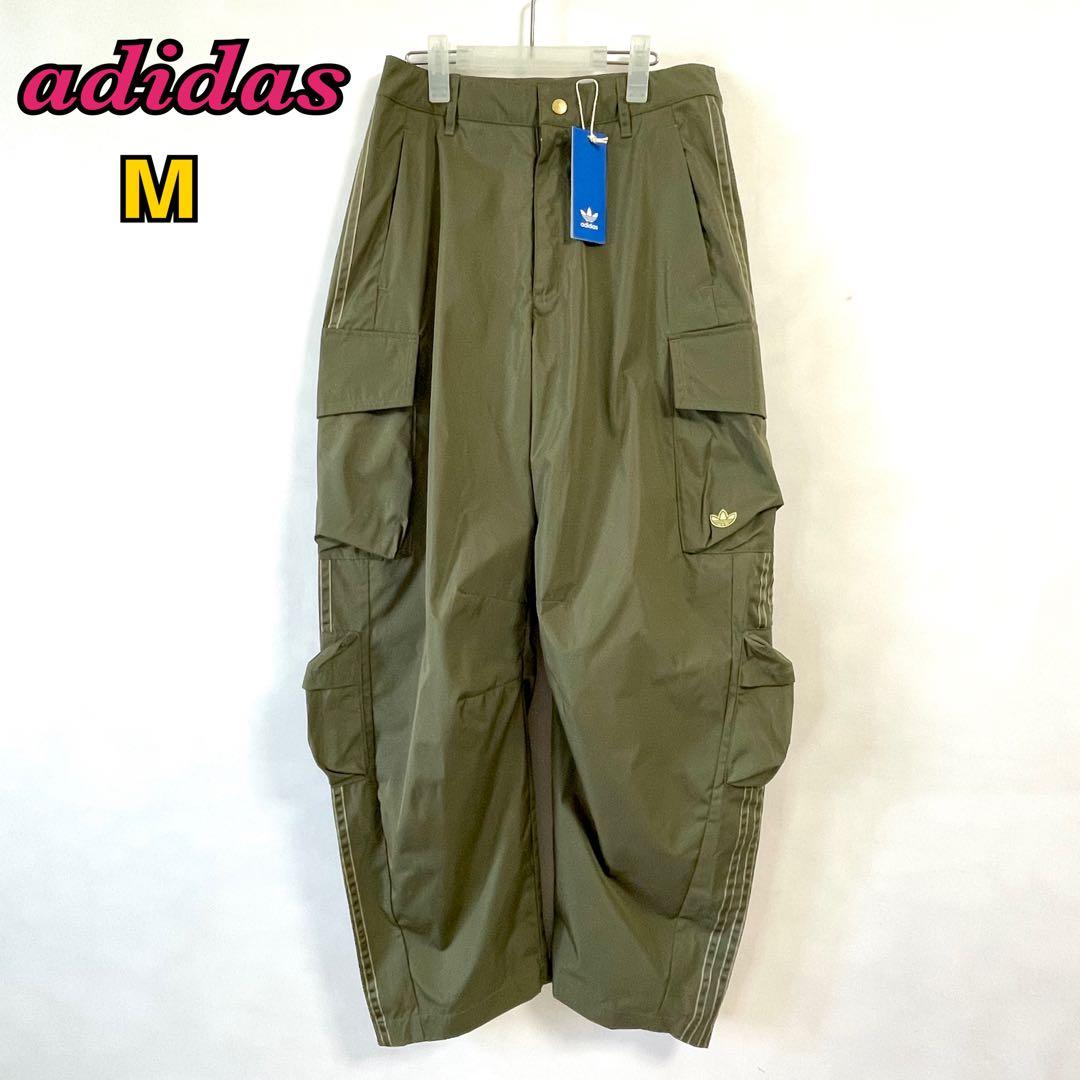 新品タグ付き✨adidas アディダス　カーゴパンツ M オリーブ 刺繍ロゴ