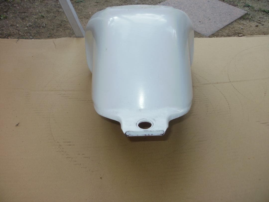 NSR50のガソリンタンクです