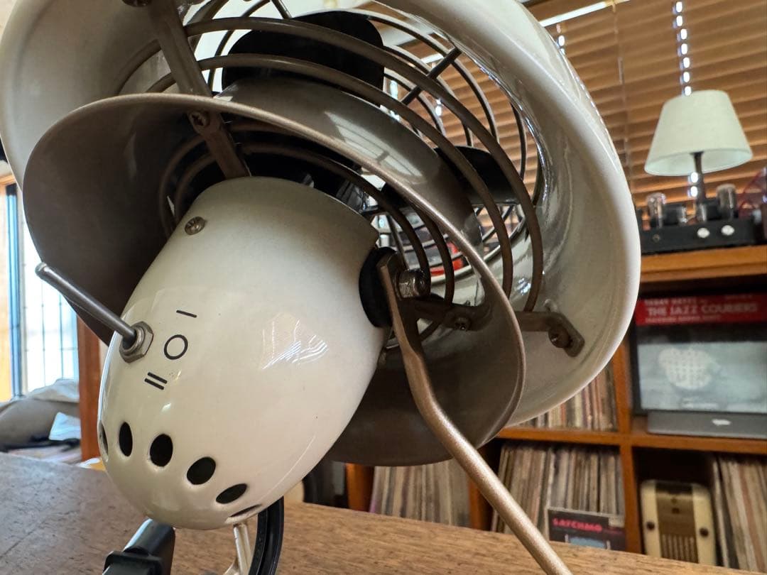 完全稼働品　卓上扇風機 レトロ ボルネード サーキュレーター ミニ