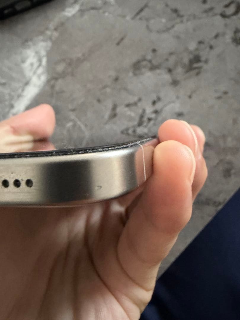 Apple iPhone 15 Pro ナチュラルチタニウム　本体　箱あり