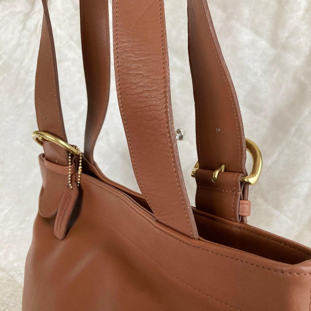 未使用に近い【COACH】オールドコーチ　ショルダーバッグ　レザー　4140