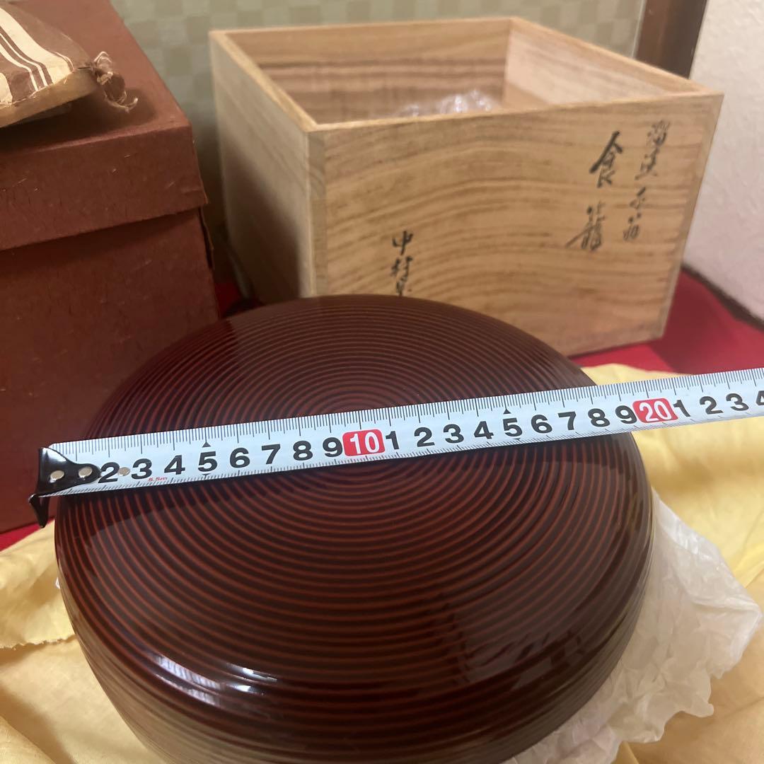 未使用品　中村宗悦　溜塗千筋　海松貝蒔絵　金次　食籠　供箱　共布