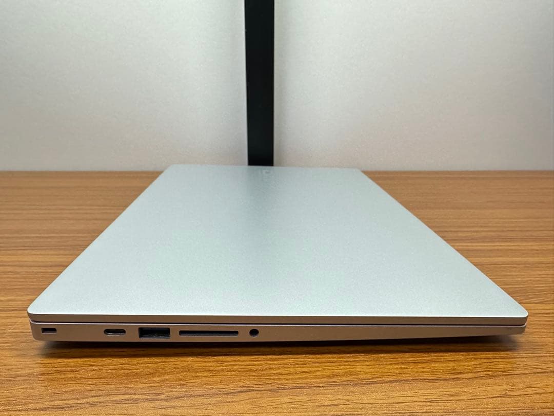 Windowsノート本体 DAIV 4P Core i7 1165G7 /32GB/512Gb