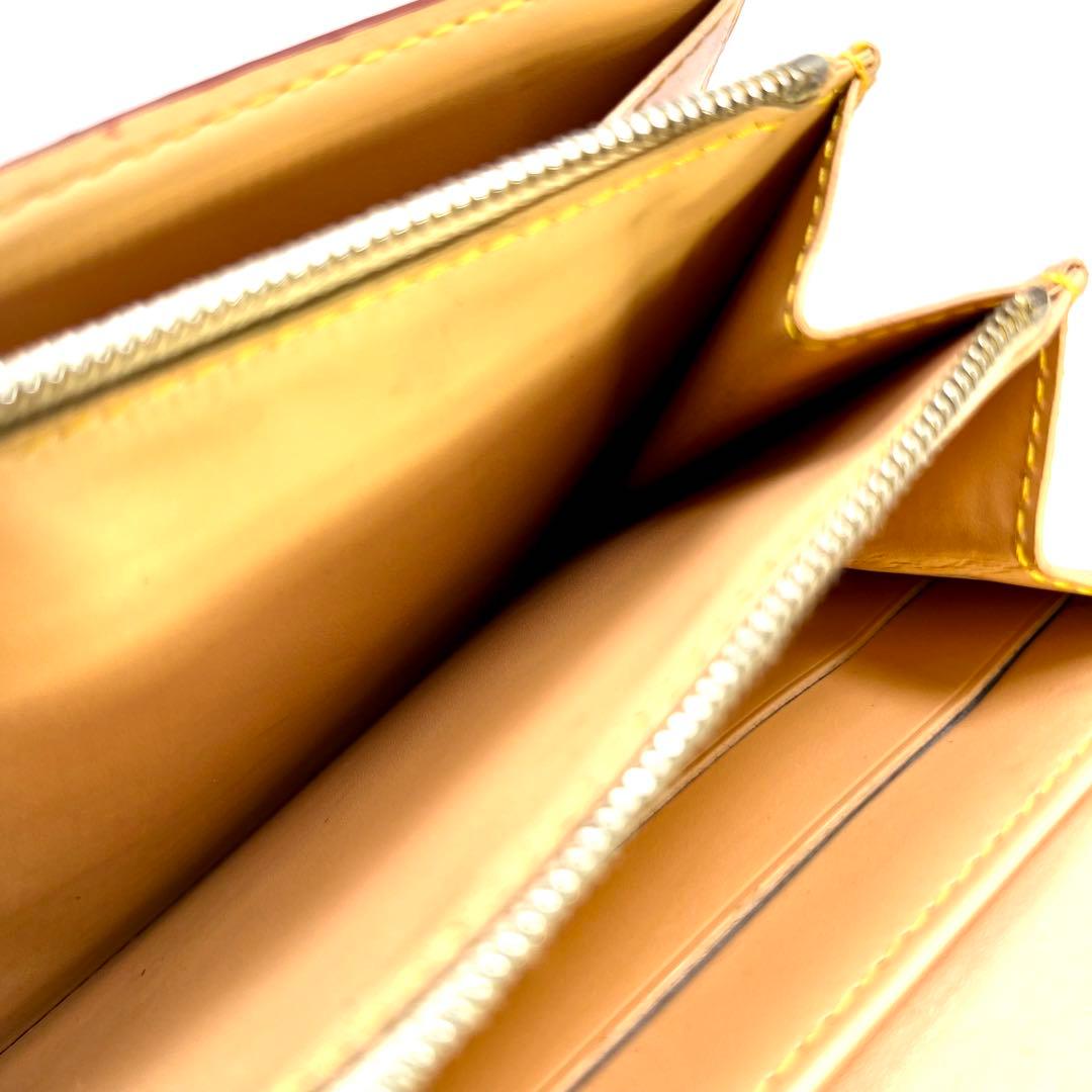 ルイヴィトン モノグラムマルチカラー ポルトフォイユサラ 村上隆 白×ベージュ