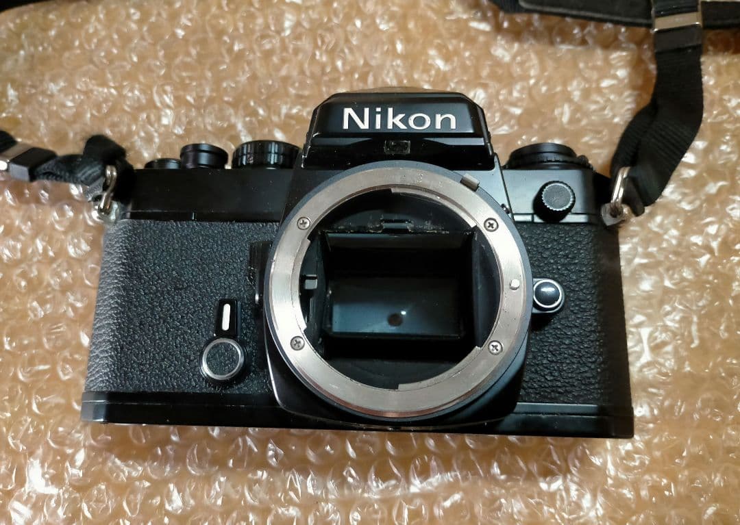 Nikon FE フィルムカメラ NIKKORレンズ30～70mm f/3.5