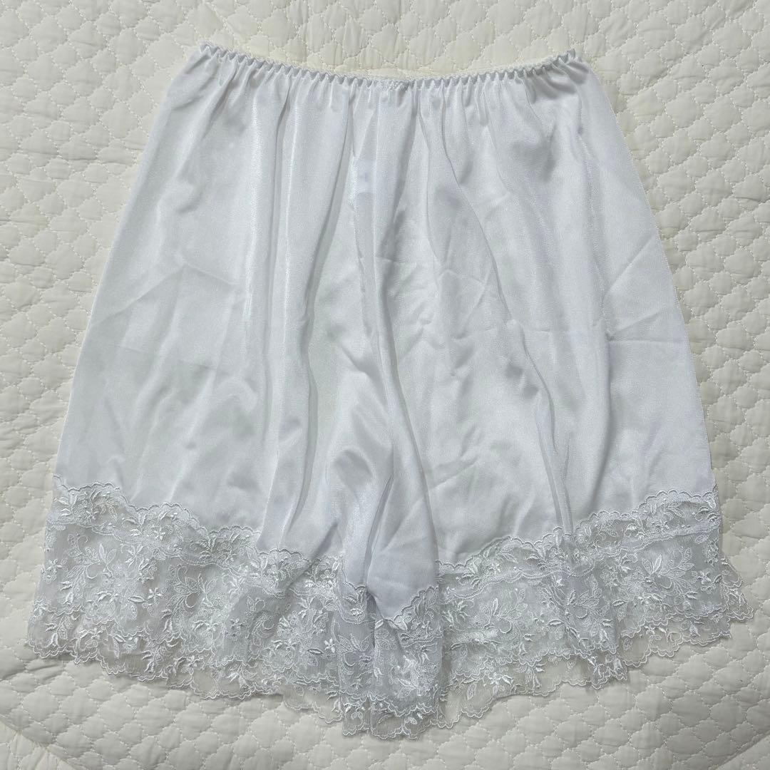 セモア　ホワイト レース ブライダルインナーセット C70 64 M