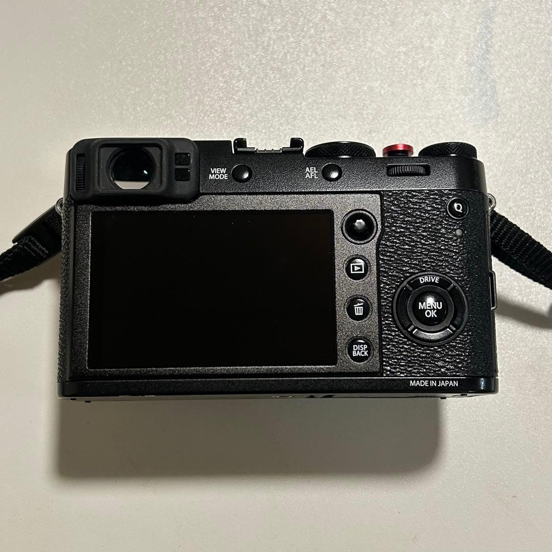 【美品】FUJIFILM X100F ブラック 専用レザーケース付き