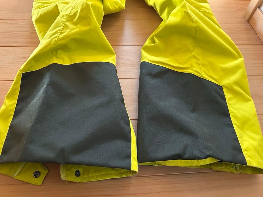 ゴールドウィン　スキーウェア上下★お値下げ★