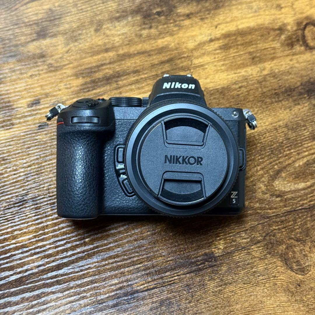 【程度◎】Nikon Z 5 ミラーレスカメラ 24-50mmレンズ付き