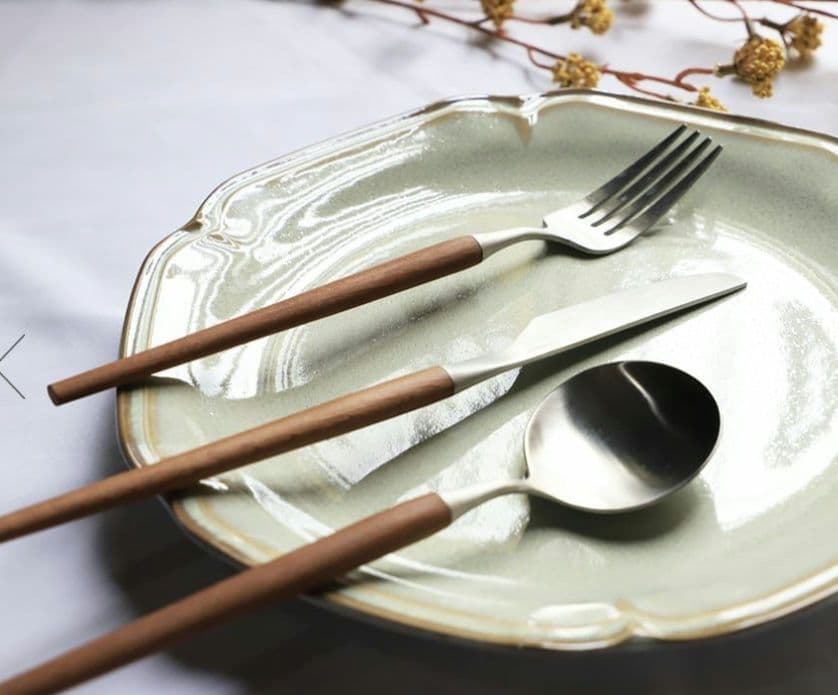 アデペシュ a.depeche カトラリーセット