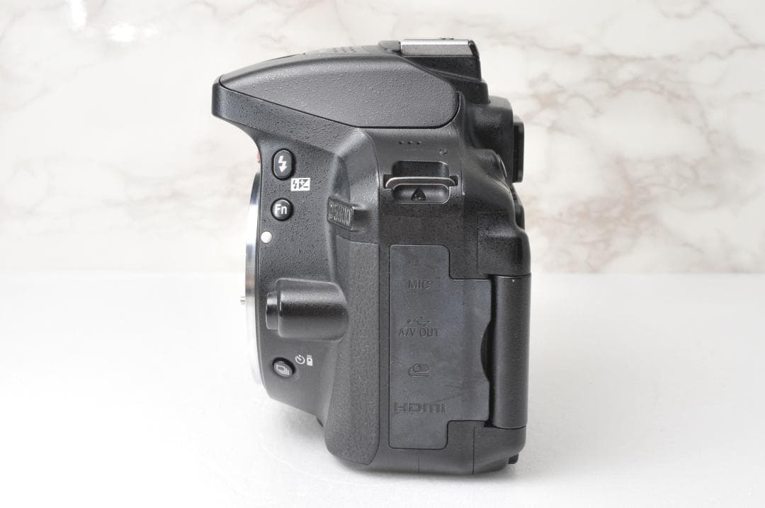 サンドイッチ 様Nikon D5300⭐️Wi-Fi スマホ転送 一眼レフカメラ
